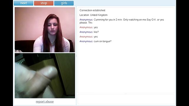 高品質 :  赤毛の入れ墨の女の子は素敵な肛門のドキドキを取得します 女性 アニメ エロ エロ動画 