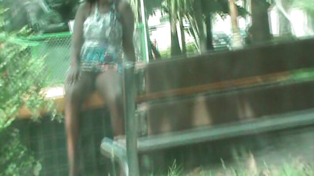 高品質 :  ずんぐりした仲間は、かわいい顔でぽっちゃりした女の子を積極的に掘削します 女性 av アニメ エロ動画 