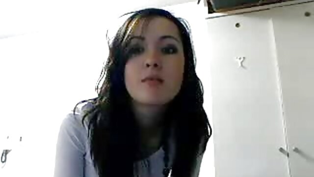 高品質 :  男が彼女の目で遊んでいる間、巨乳の女の子は大きなペニスに乗っています 女性 無料 エロ アニメ エロ動画 